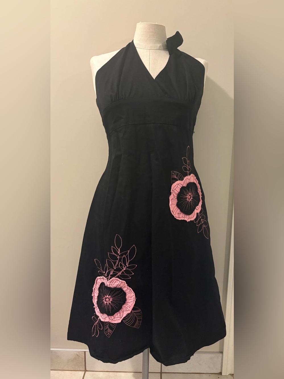 Mariposa Black Halter Midi Dress with Pink Floral Accents